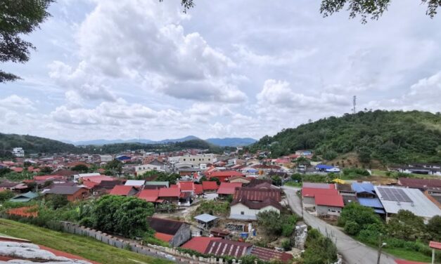 70年后的冷战亡魂：伊党重提“新村挂钩马共”背后的政治算计