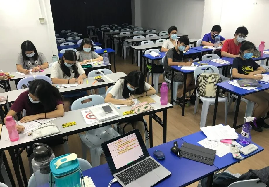 沉睡指南突袭补习中心：30%土著股权风波揭露行政脱节与政策不确定性