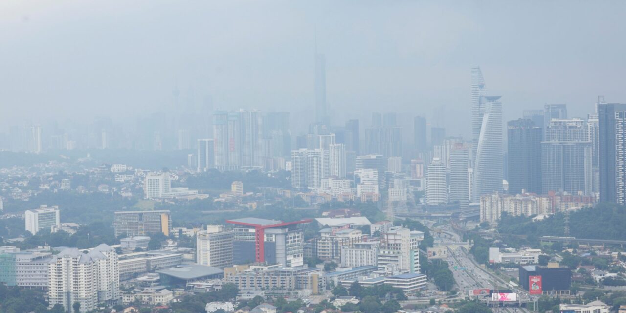 每天5000万令吉随风飘散：跨境烟霾为何成为“算不清的账”？